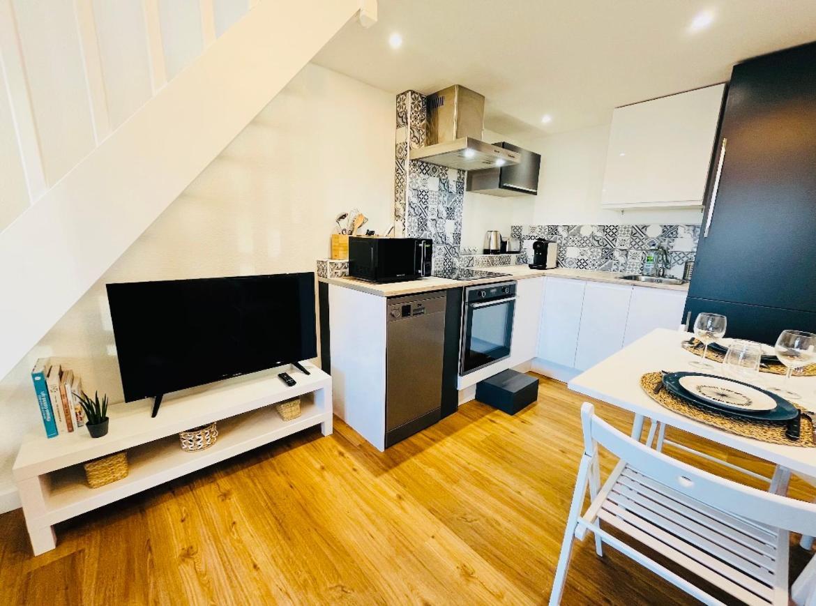 Appartement Neuf - Vue Ocean 50M - Sud - Balcon - Calme La Pironnière 외부 사진